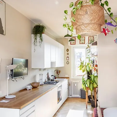 Attico Con Terrazza Nel Cuore Di Nolo Apartamento