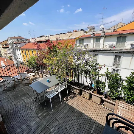 Attico Con Terrazza Nel Cuore Di Nolo Apartamento Milão